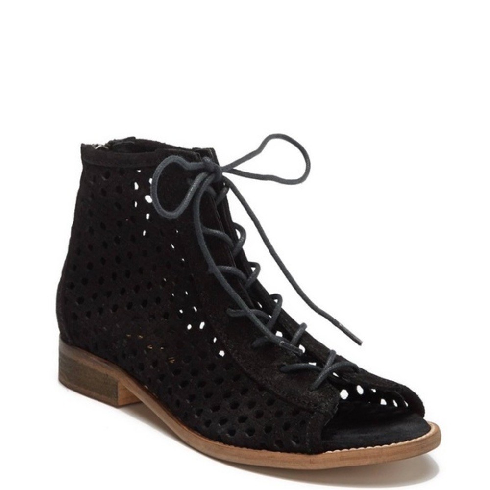 NWT Musse & Cloud Aira Anthro Modcloth Suede Perforated Peep Toe Ankle Booties